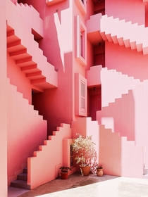 Seems right out of Eschers art - The Red Wall housing development in Calpe Spain photo by Gregori Civera 