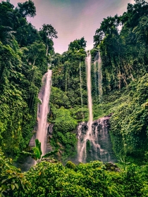 Sekumpul waterfall Bali 