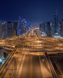 Sheik Zayed Road in Dubai during lockdown