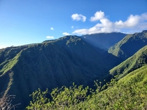 Spectacular views on the Waihee Ridge Trail Maui HA 