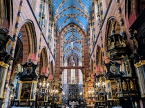St Marys Basilica in krakow  X 