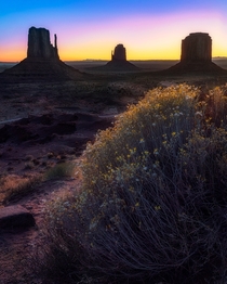 Sunrise at Monument Valley Utah 
