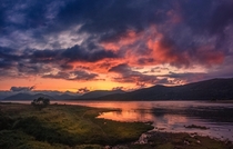 Sunset over Loch Leven in the Scottish Highlands x 