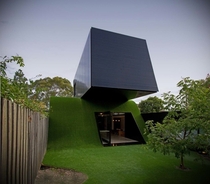 The Hill House by Melbourne based studio Andrew Maynard Architects 