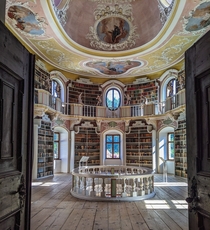 The Library of St Mang Fssen Germany  