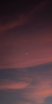 The moon in a pink sky 