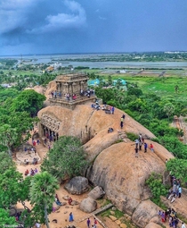 The Oldest Lighthouse in Asia An incredibly mysterious building on top of a huge granite rock known as Olakkannesvara Temple Built by king Mahendravarman I in  CE The Shiva temple functioned as lighthouse to emit light amp serve as navigational aid for sh
