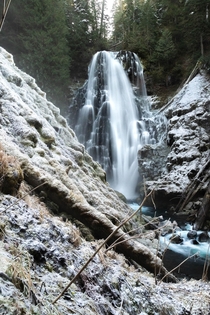 The Queen in her winter dress - Gifford Pinchot National Forest 