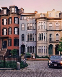 These Townhouses In Boston