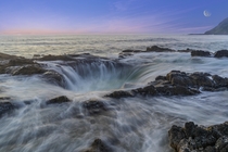 Thors Well the sink hole in Oregons Pacific Ocean OC 