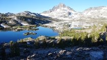 Thousand Island Lake near the town of Mammoth Lakes California elevation   hours hike from the Silver Lake 