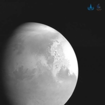 Tianwen-s first photo of Mars