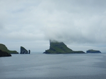 Tindhlmur-Faeroer island 