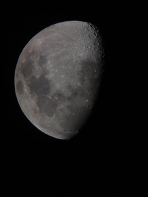 Tonights Moon Taken with an Orion Skyquest XT mm Dobsonian and a Samsung Galaxy S Ultra