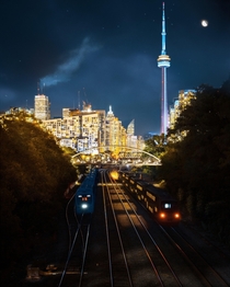 Toronto Trains coming and going