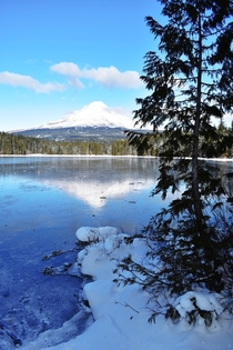 Trillium lake Mt Hood Oregon  x