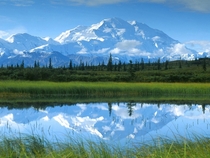 True beauty of Alaska in this wonderful photo by Henry Hooper 
