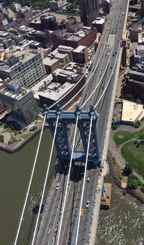 Up Above Manhattan Bridge Overpass 
