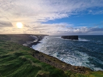 View from the Kilkee cliffs in the west of Ireland x OC