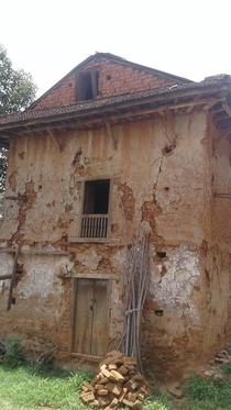 village house abandoned after earthquake