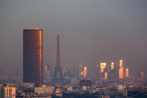 Who says Paris doesnt have a skyline
