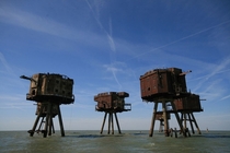 WW sea forts near the mouth of the Thames River abandoned in the mid-s 