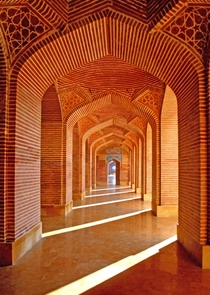 x-post from rExplorePakistan Corridors of the Shahjehan Mosque in Thatta Pakistan  by Muzaffar Bukhari