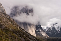 Yosemite in the fog 