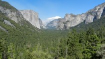 Yosemite Valley in the summer 