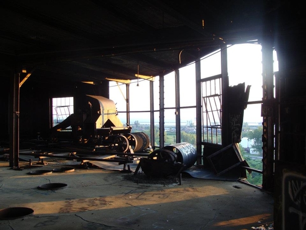  Abandoned Buffalo NY Cargill grain elevator back in 