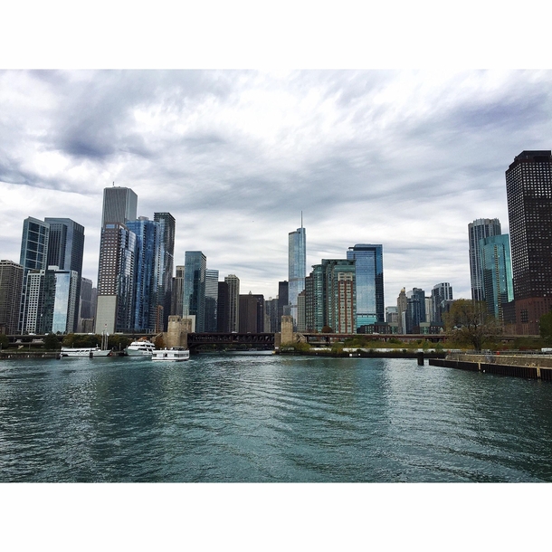  Chicago river architecture tour