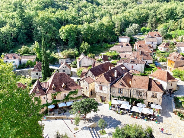  France - Village of Saint-Cirq Lapopie
