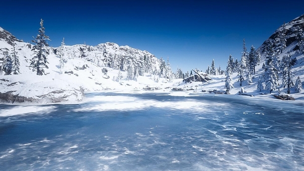  Frozen Lake Canada x