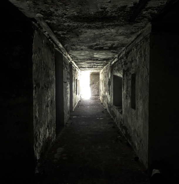  Inside the halls of the abandoned Battery Wallace on Angel Island in San Francisco Bay