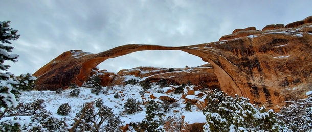  Landscape Arch in Moab Utah x