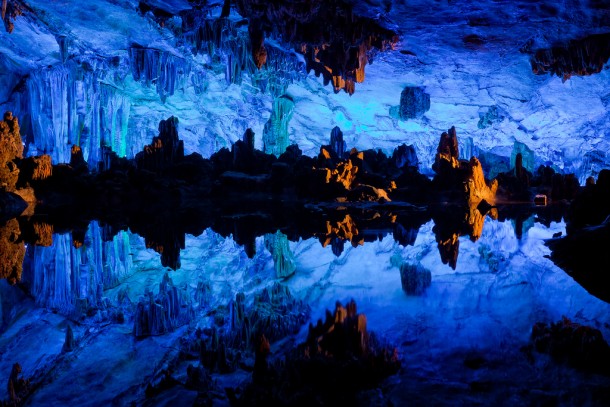  Red Flute Cave Guilin China Helminadia