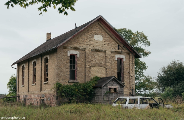  The old school in Grey County Ontario