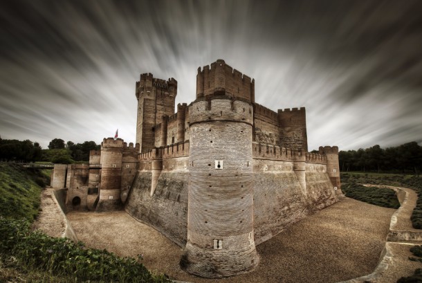  via 500px  Photo El castillo de luzThe castle