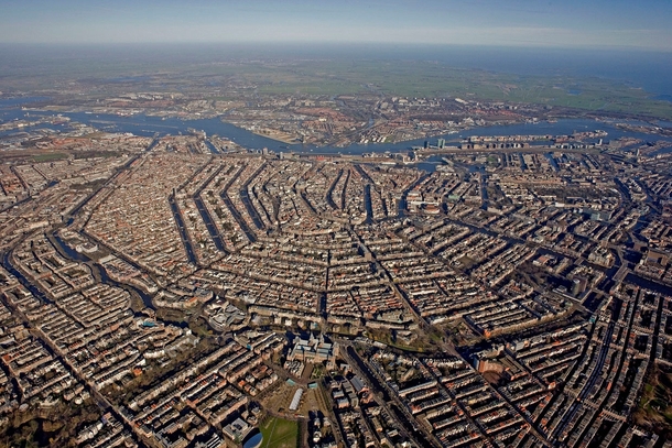 A better aerial view of Amsterdam 