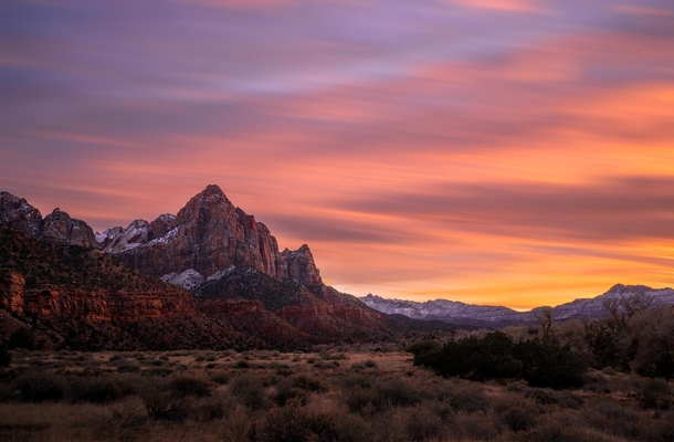 A Classic Sunset at Zion National Park  xjjon
