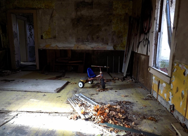A Creepy Bike Left in an Abandoned House