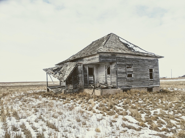 A farmhouse slowly crumbling Colorado USA