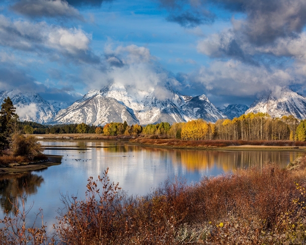 A fresh cover of snow on a partly cloudy morning last October - Grand Teton National Park -  - IG travlonghorns