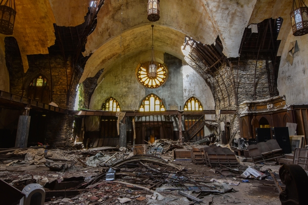 A heavily decayed church in Pennsylvania