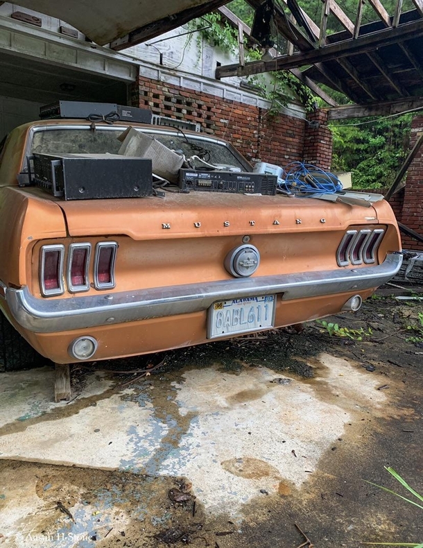 A Mustang left behind at an abandoned mansion in Alabama 