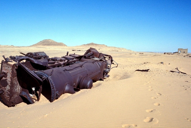 A train sits abandoned in the Arabian desert nearly  years after being ambushed by TE Lawrence Lawrence of Arabia and his infamous rebels x