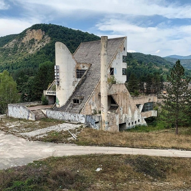 Abandoned brutalist hotel in Bosnia 