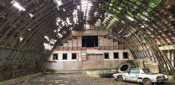 Abandoned car and barn Southern Minnesota