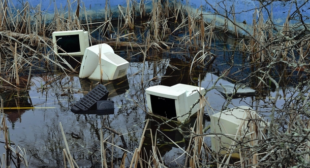 Abandoned computers having a LAN Party in the pool