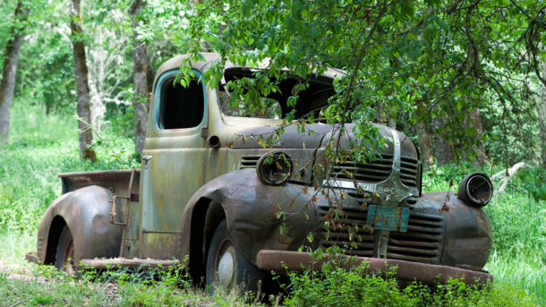 Abandoned Dodge truck in Hillsboro OR 